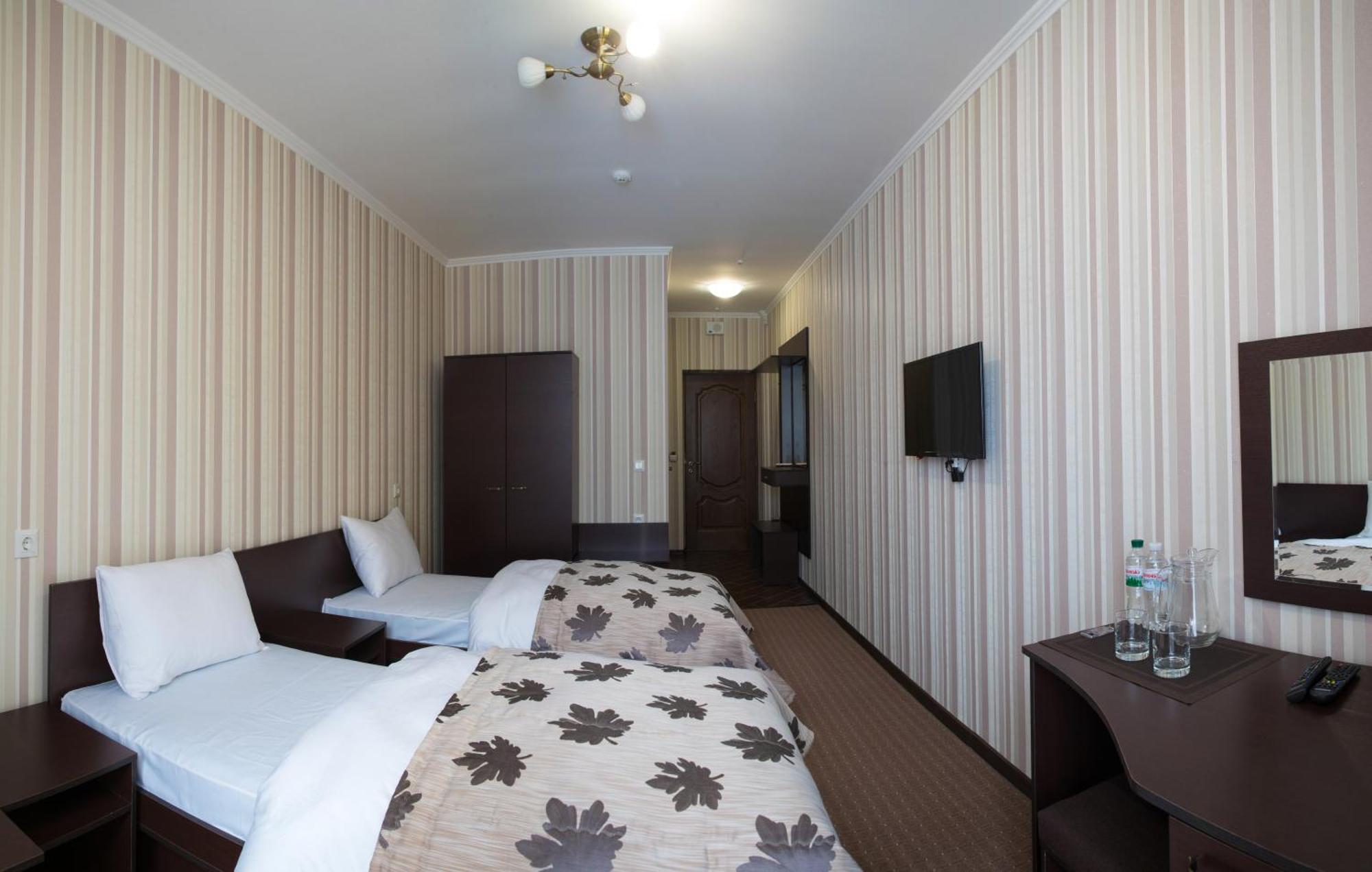 Kasimir Resort Hotel & Spa Bukovel Bagian luar foto